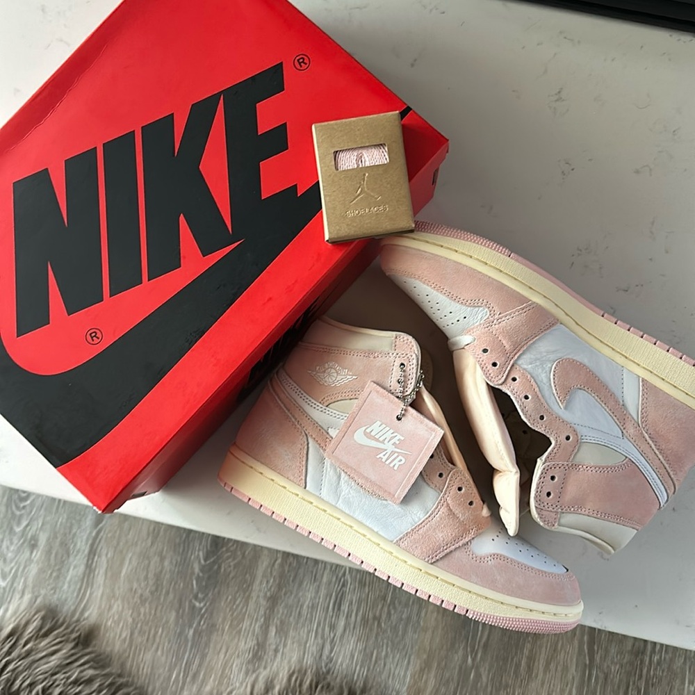 NEW Jordan 1 Retro High OG Washed Pink Women's Size 8